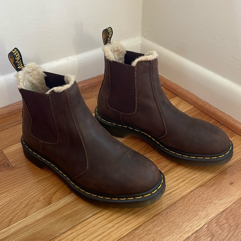 Dr. Martens Leonore faux fur lined brown leather chelsea boots, US size 9